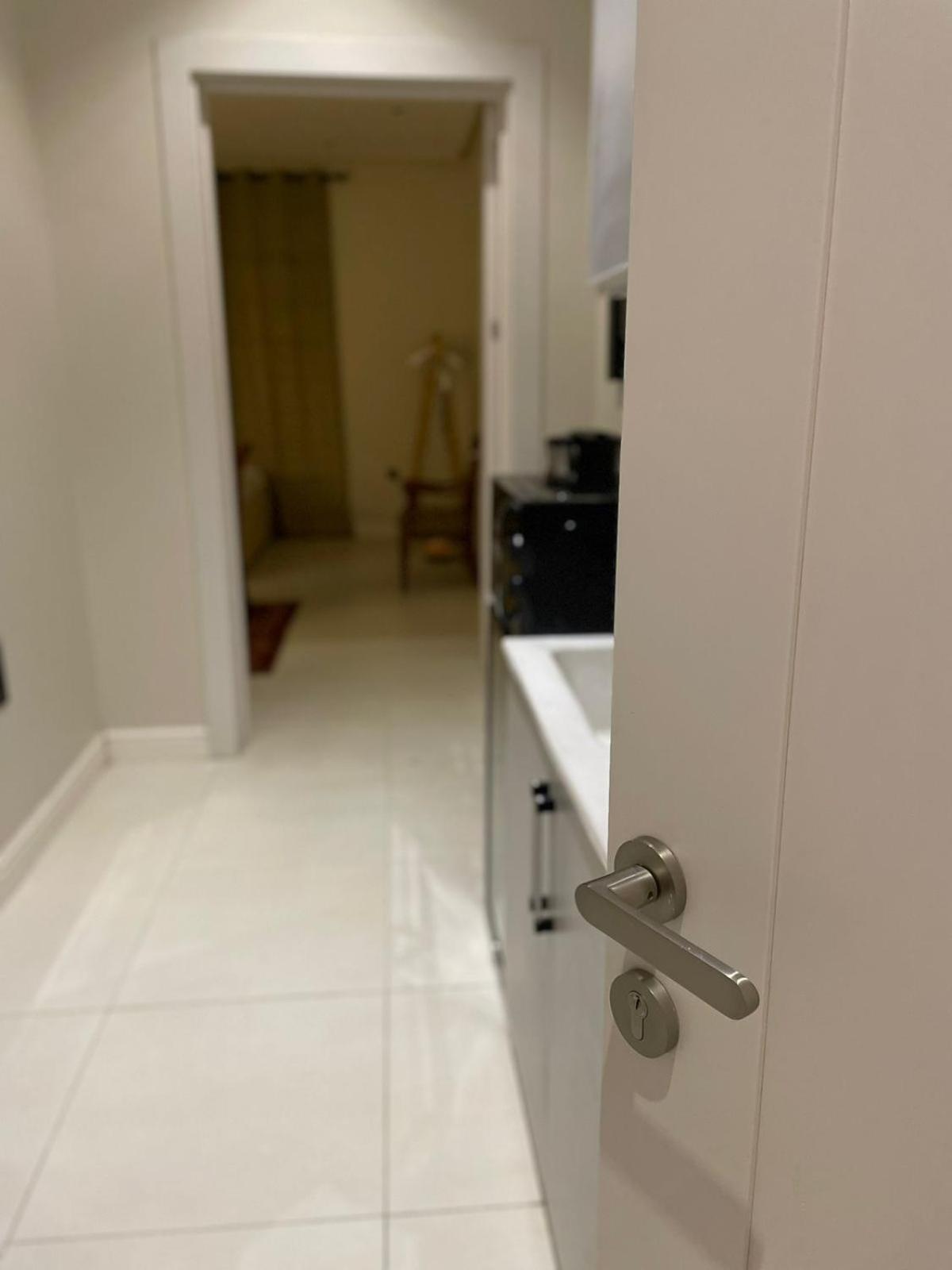 استـوديـو مـلاذ Shelter Apartment