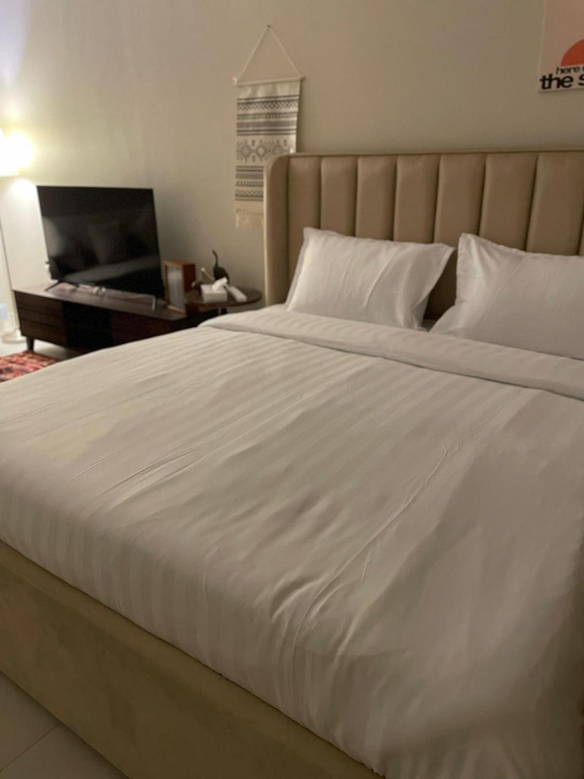 Apartment استـوديـو مـلاذ Shelter *